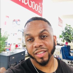 Meet your Posher, Christopher